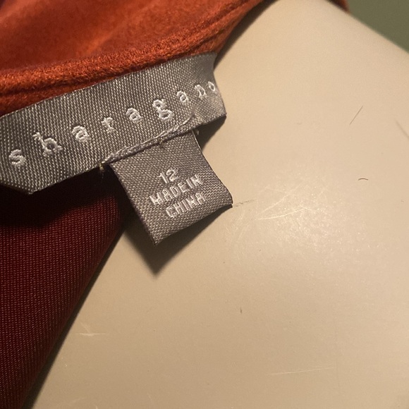 Beautiful faux suede Dress with puff shoulders, color is SPICE. BNWT,  SIZE 12. - Picture 10 of 16